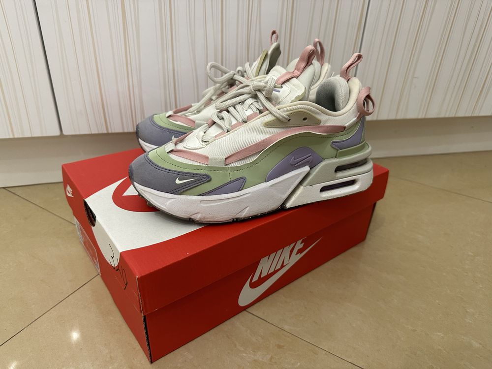 Nike Air Max Furyosa