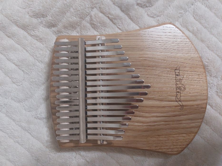 Продам калимбу 17клавиш