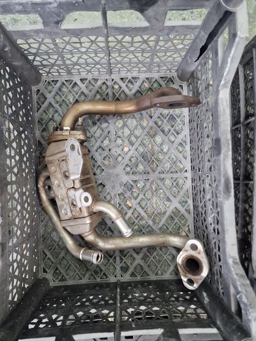 Продам по запчастям Двигатель 1.5 MPI G4LG