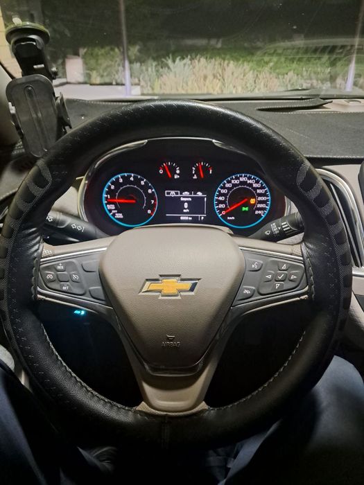 Chevrolet Malibu 2