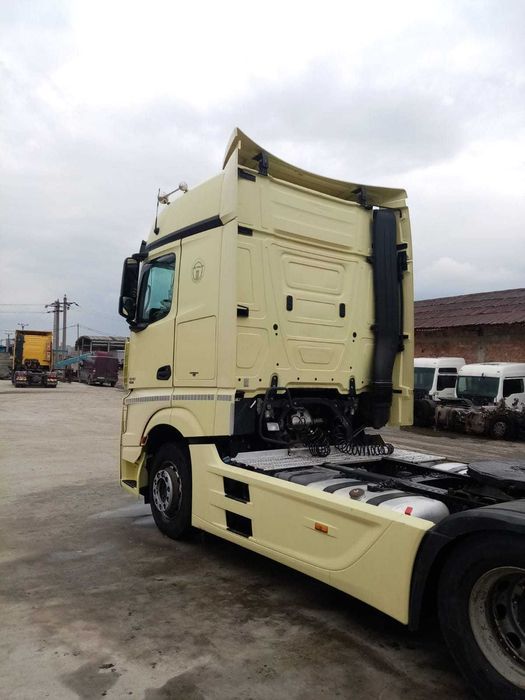 Dezmembram Mercedes Actros MP 4