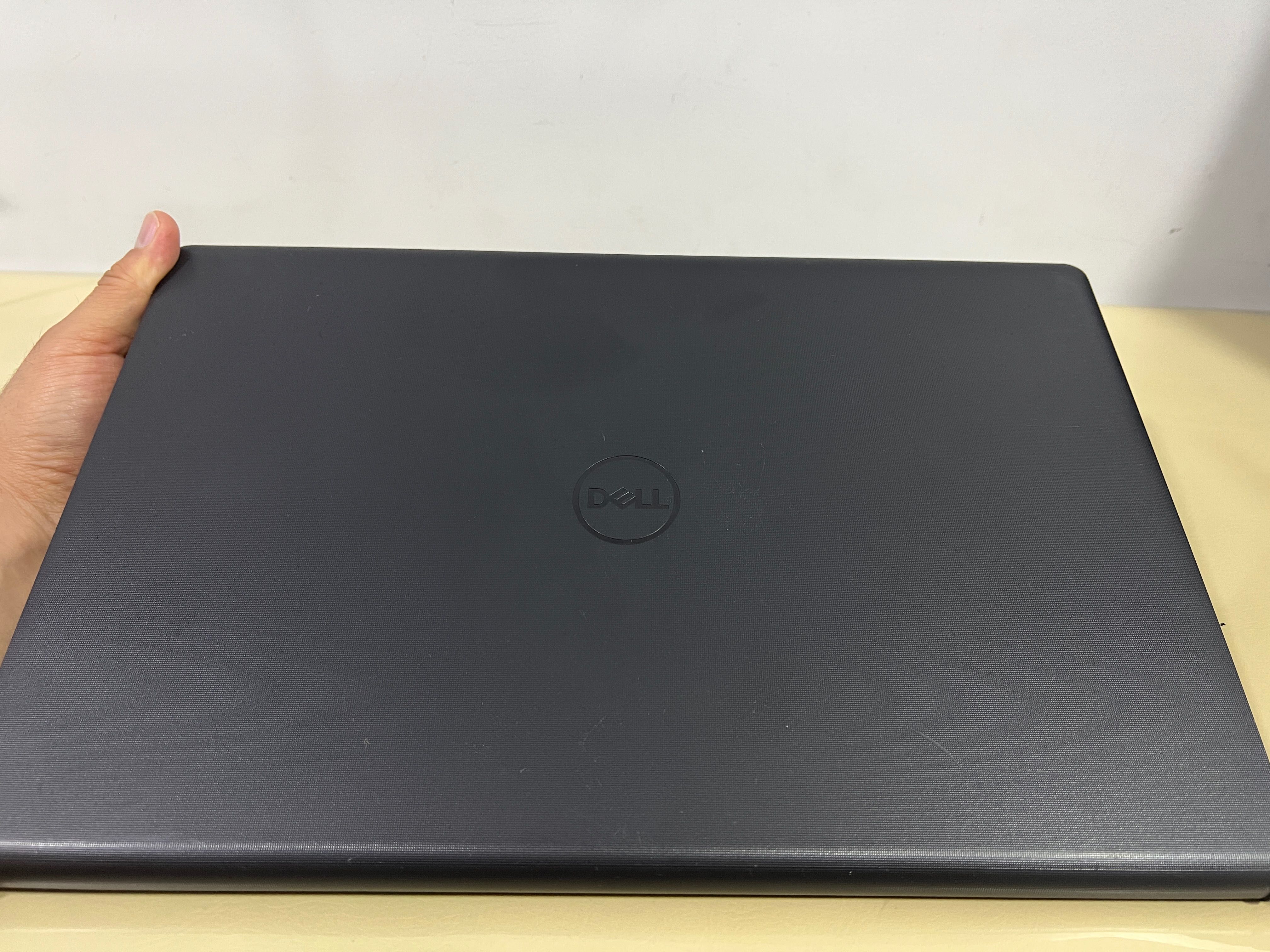 Dell Vostro 3510 i5-1135G7 1TB SSD256GB 16GB