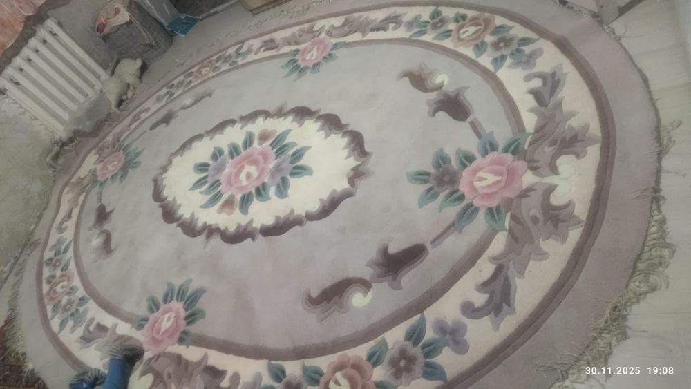 Продам палас в хорошем состоянии