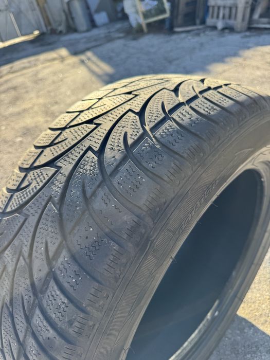 Зимни гуми, 255/55/18 SAILUN за джип