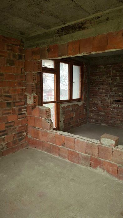 Продава се Къща в Перник, Нов Драгановец - 258 кв.м за 324 €/кв.м - Снимка #12