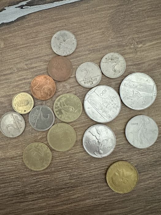 Vand bacnote si monede de colectie