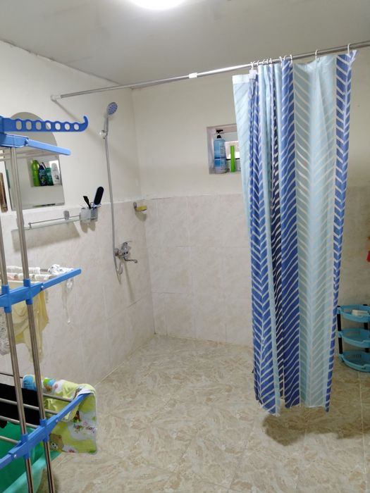 Тошкент вилояти Уртачирчиқ тумани Авангард Бойкургон махалласида ўй со