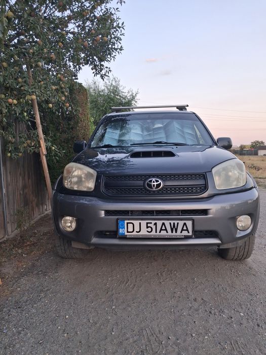 Toyota rav 4 an 2003