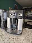 Кафемашина/автомат Delonghi magnifica