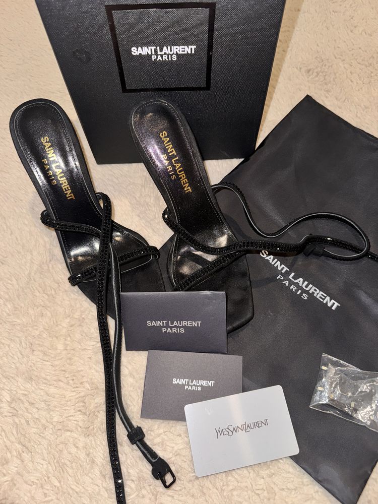 Saint Laurent дамски обувки на ток