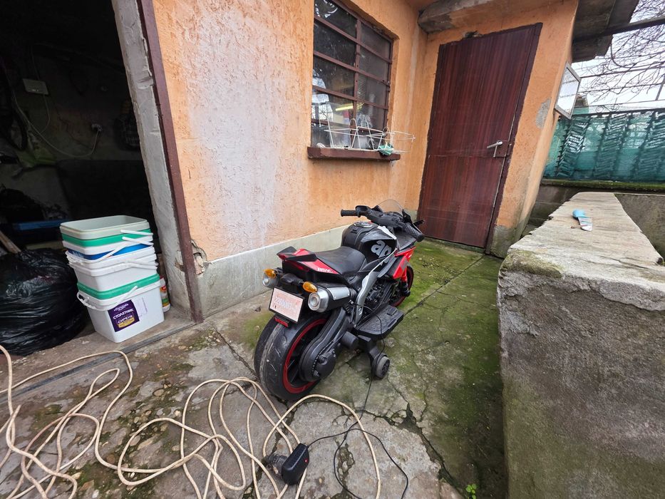 Електрически мотор