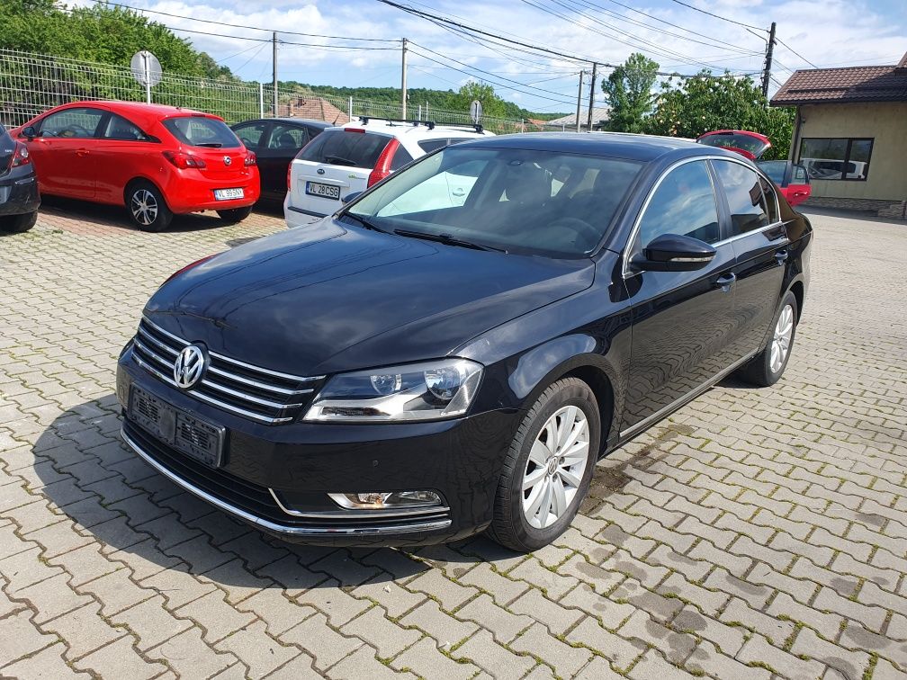 Volkswagen Passat Comfortline 2.0 140Cp  2011