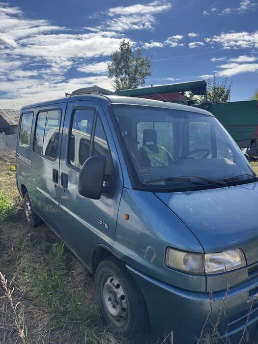 Citroen Jumper 9 locuri