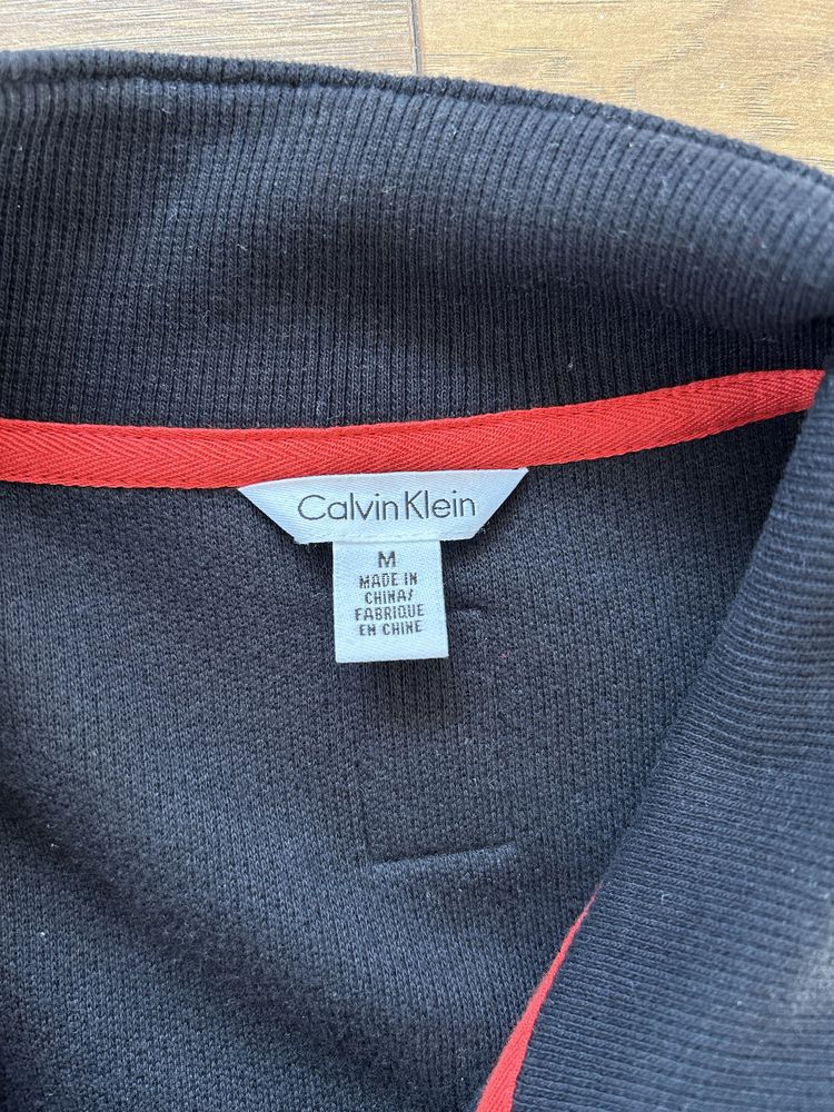 Calvin Klein Pulover