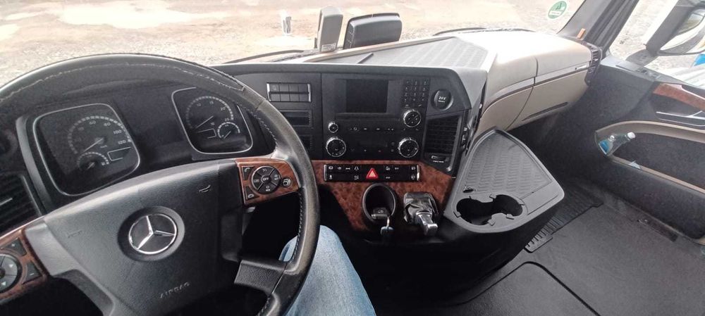 Mercedes Actros 2015