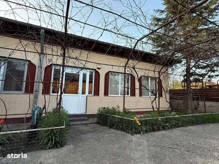 Casă cu 4 camere și teren de 928 mp – Vărăști, Giurgiu