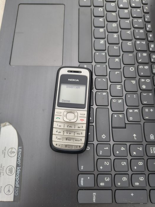 Nokia 1200 că nou