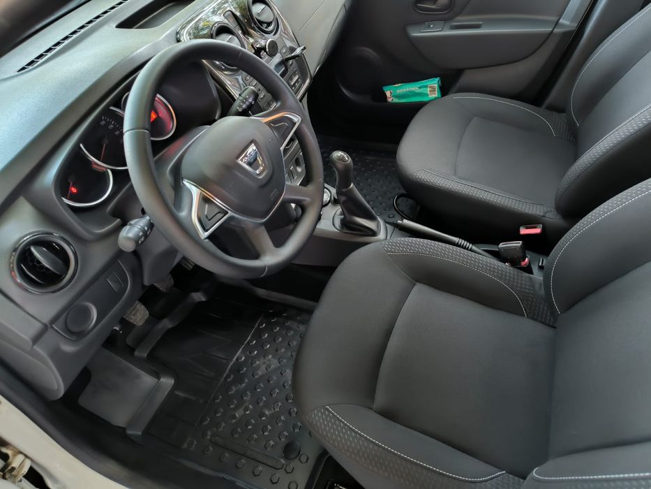 Vând Dacia Sandero 2019