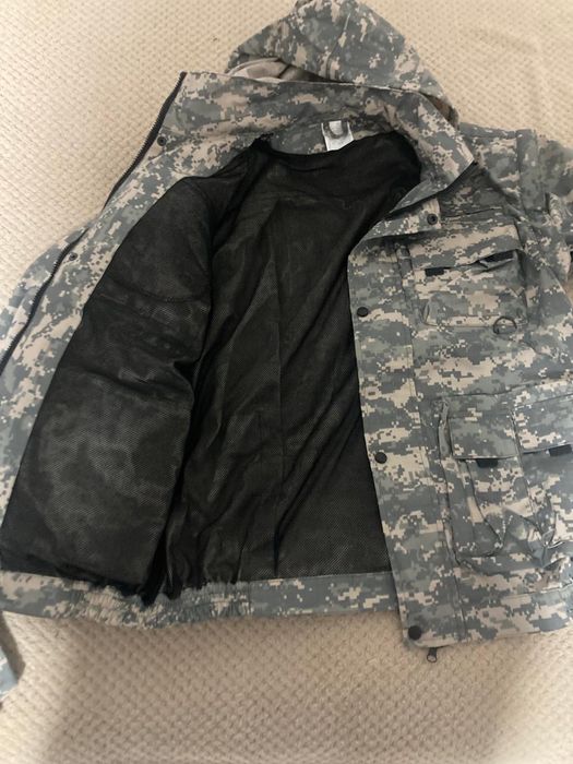 Продам спецодежду