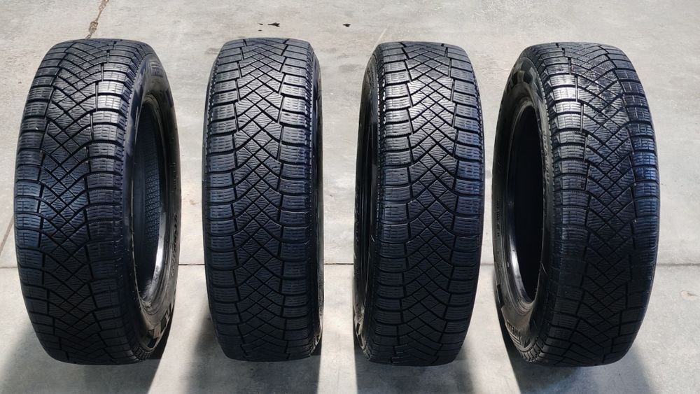 Зимние шины 185/65 R15