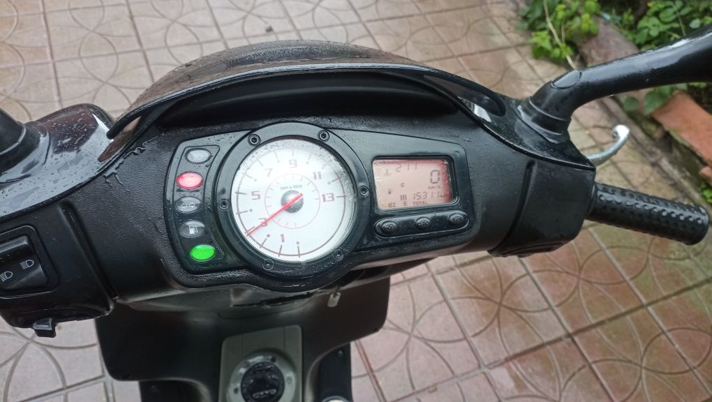 Piaggio nrg power