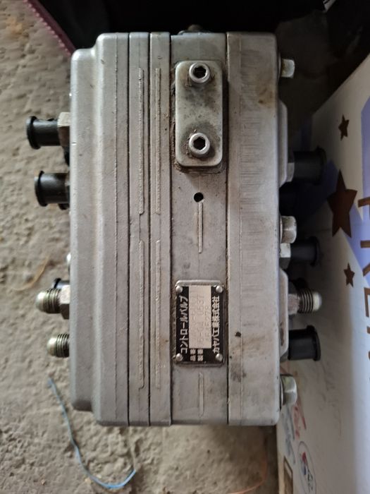 Запчасти на Hitachi 330 3G