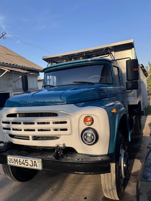 Zil 130 selxoz sotiladi