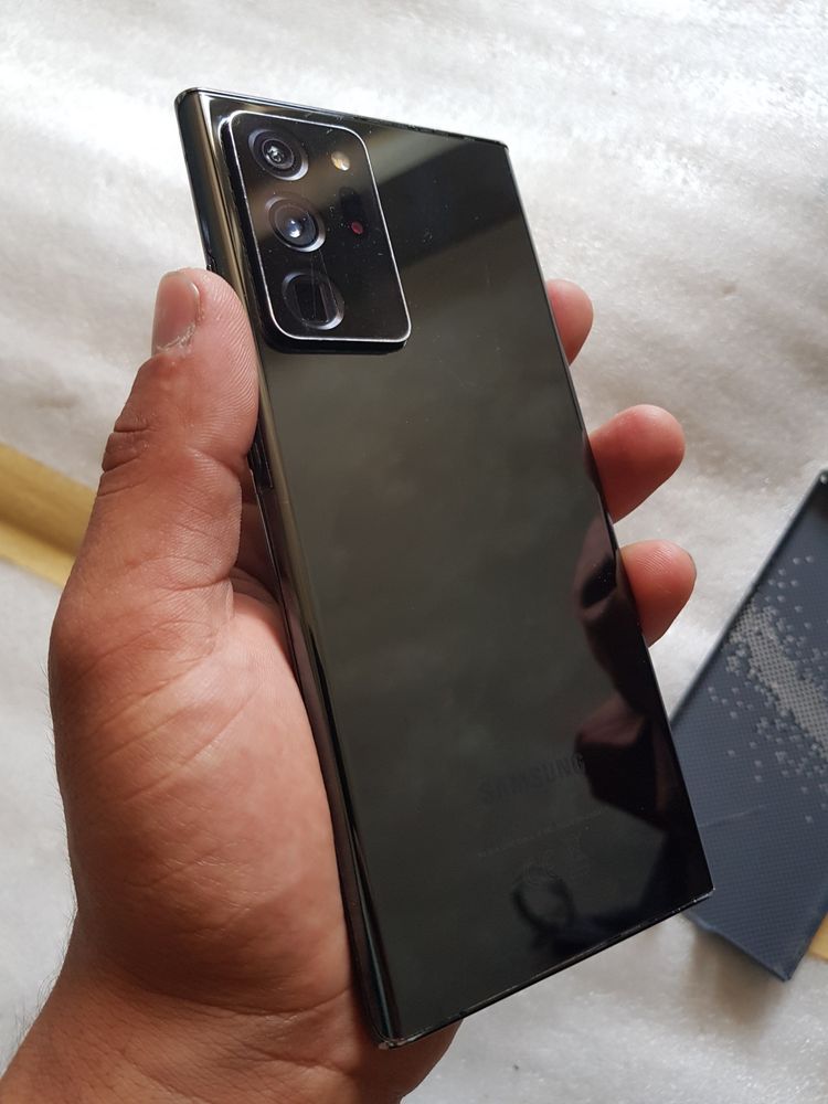 Note 20 ultar5g sotiladi holati chotki aybi yoq