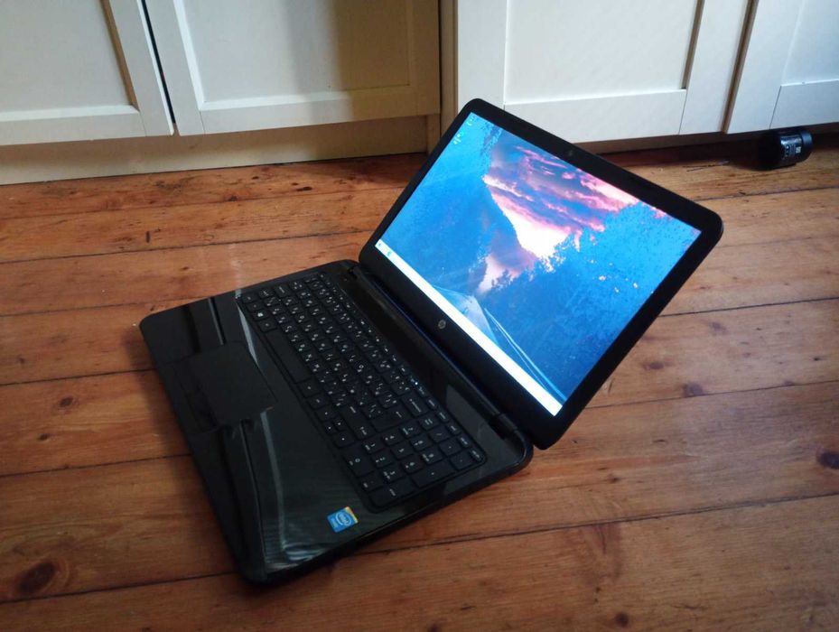 Лаптоп Hp, отличен, НОВО SSD с гаранция