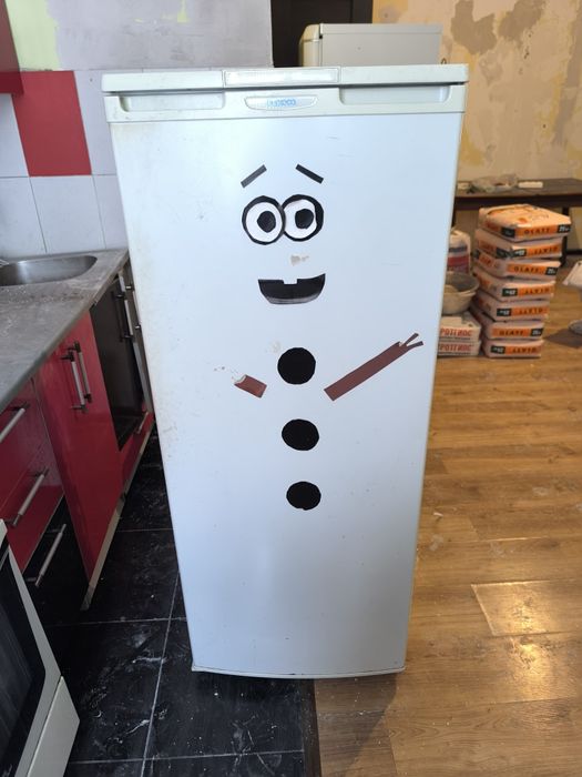 Холодильник Бирюса