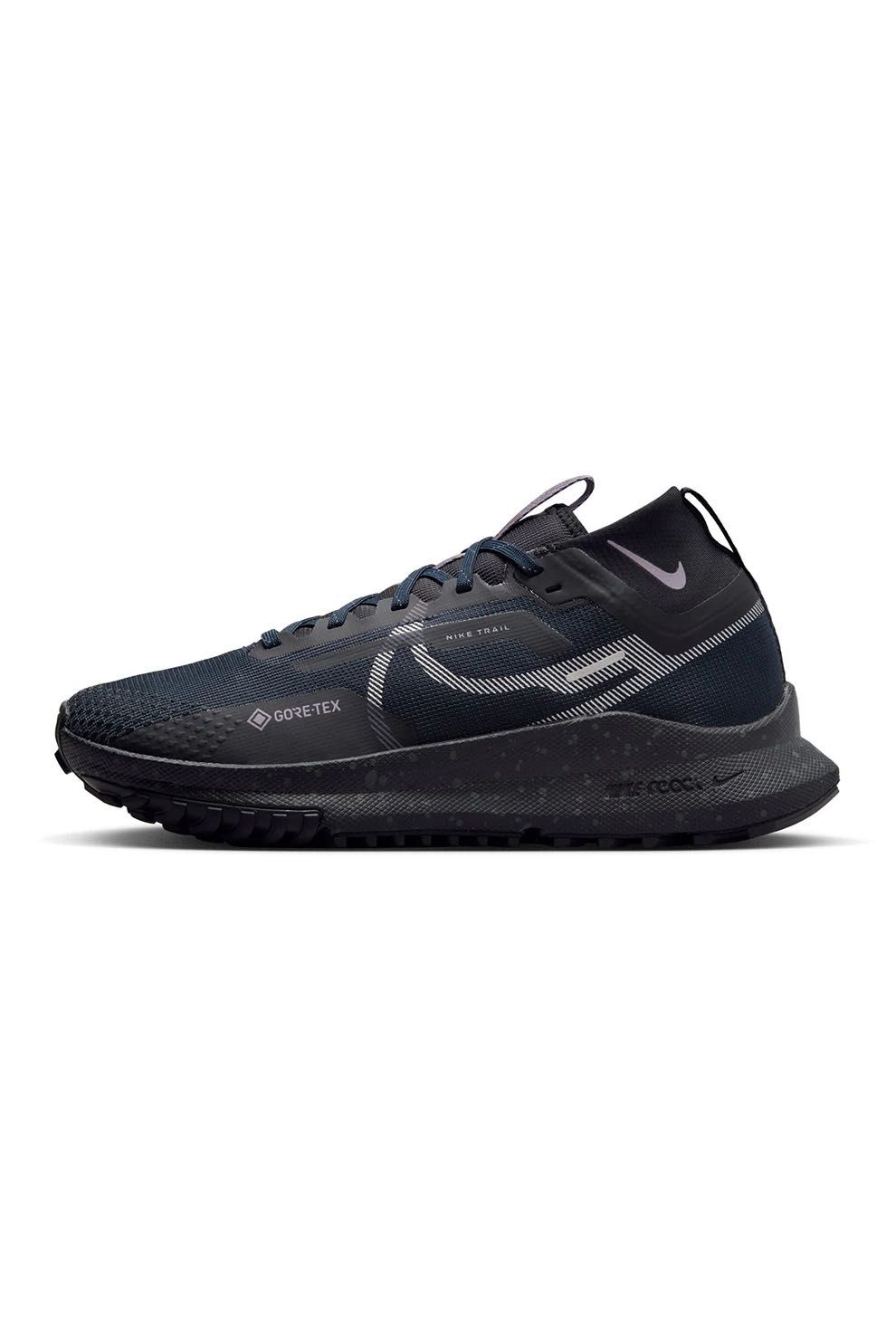 Дамски маратонки Nike goretex