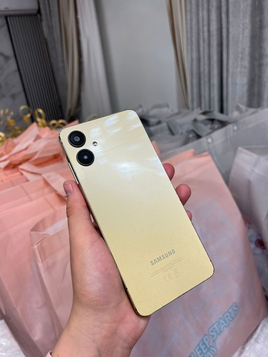 Самсунг А06 128 GB