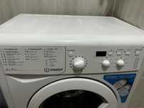 Продаю стиральную машину Indesit 6 кг