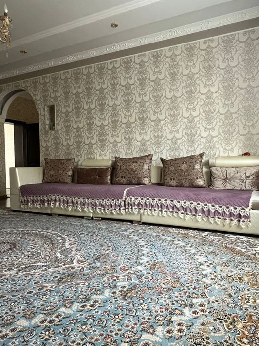 Диван для гостиной