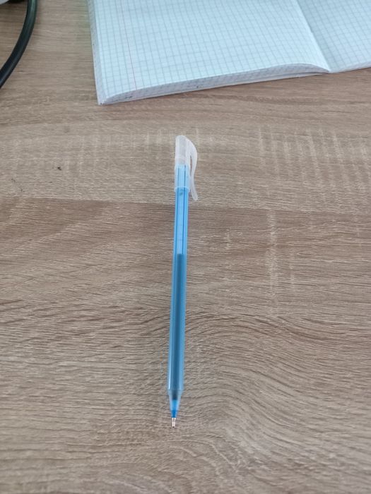 продаётся ручка синяя