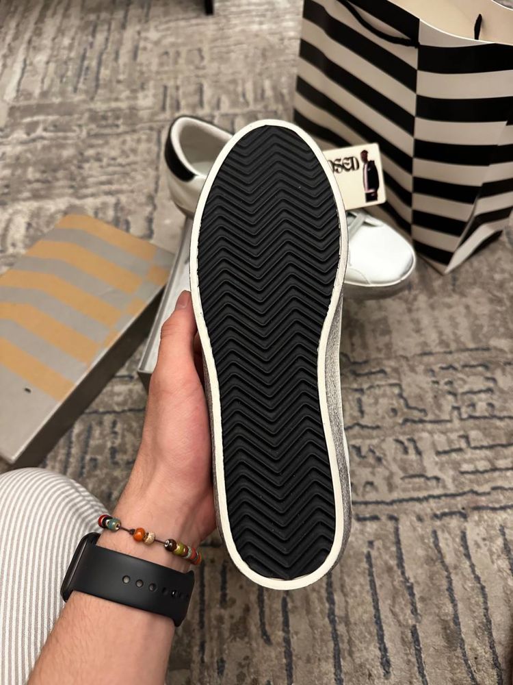 Вналичии Golden Goose Super-Star