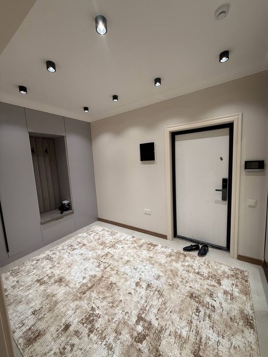 Продаю 2/11/16 55м2 в ЖК Black Tower, 8-роддом