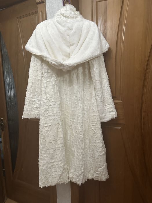 Искуственная шуба и натуралльная дублёнка натуральная