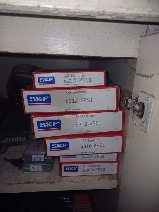 Подшипники разные новые  продам