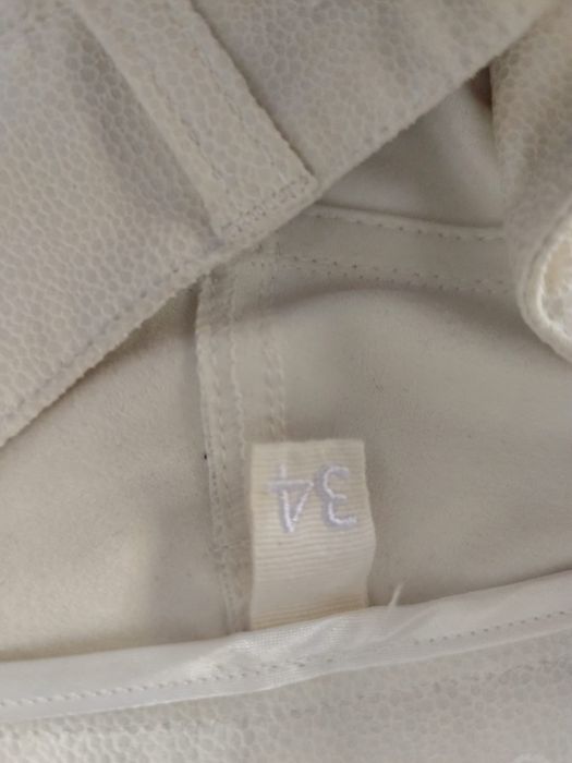 Pantaloni piele marimea 34