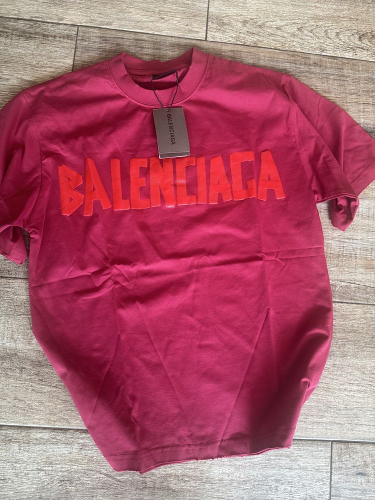Дамска тениска Balenciaga