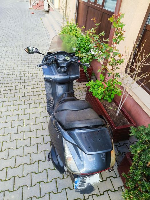Honda Silverwing 600 maxi scooter