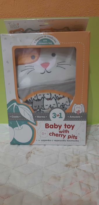 Бебешка плюшена играчка с черешови костилки против колики