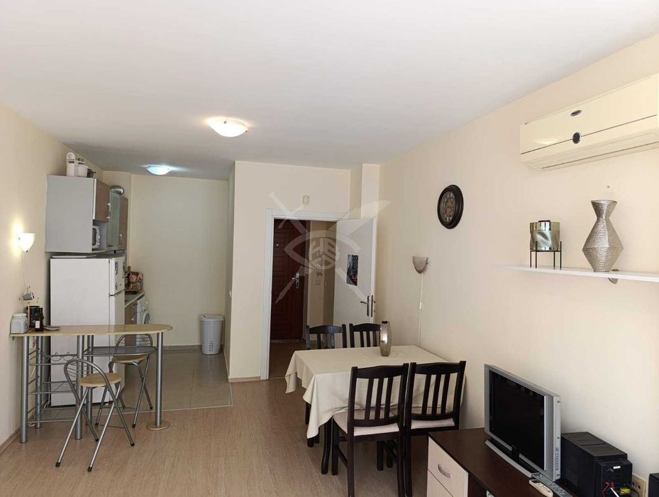 Продава се Двустаен апартамент в к.к. Слънчев бряг - 66 кв.м за 1046 €/кв.м - Снимка #3