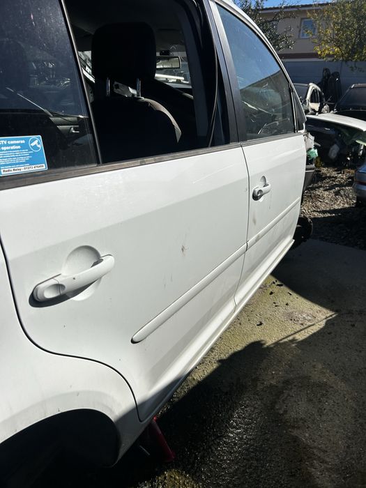 Ușă dreapta față Volkswagen Touran 2012