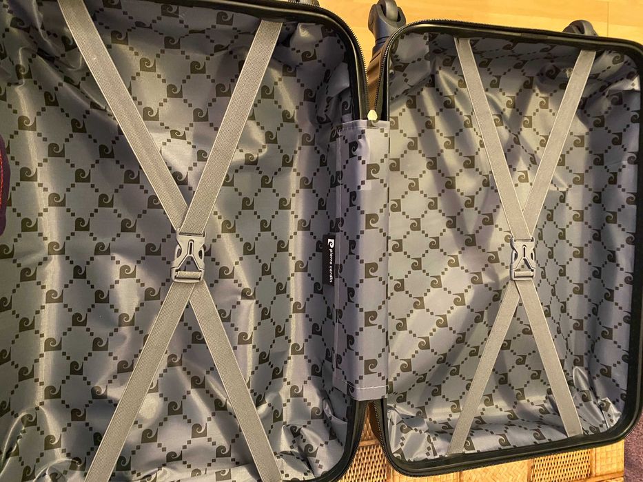 Куфар Pierre Cardin 3 бр.