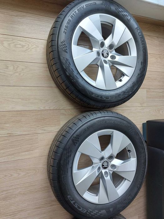 Нови летни гуми Kumho Ecsta PS71 SUV 215/65/17