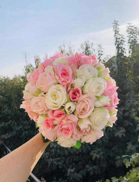 Kelin Guli, atirgulli