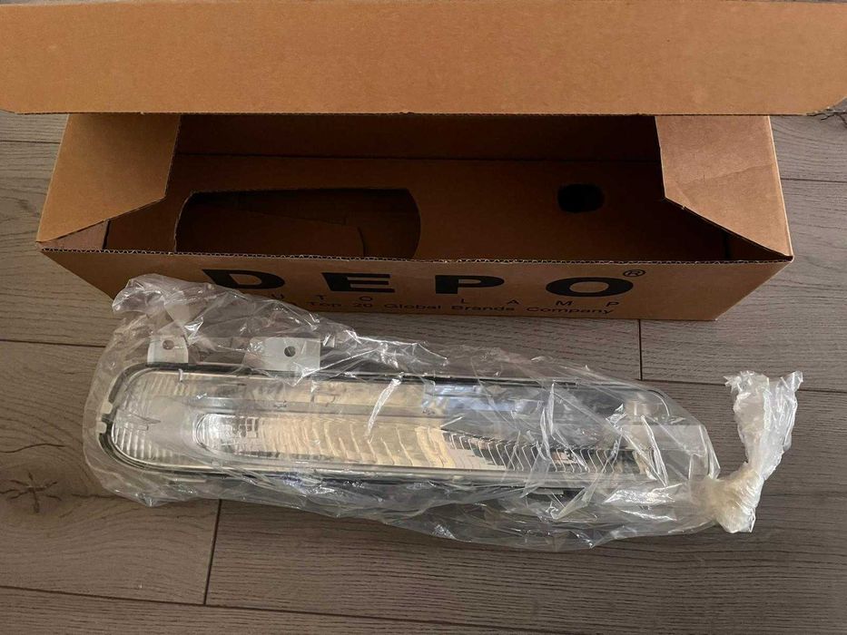 Lumini de zi Volvo V40, 2012-, partea dreapta