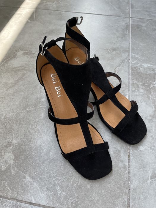 Sandale negre noi, mărimea 39